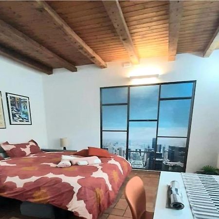 Apartamento Il Rifugio Sui Navigli Con Garage Privato Gratuito Aria Condizionata & Wi-Fi Milán Exterior foto