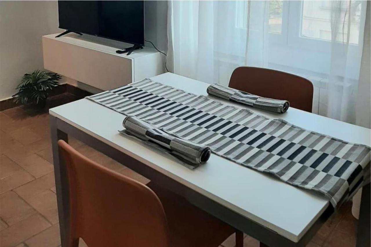 Apartamento Il Rifugio Sui Navigli Con Garage Privato Gratuito Aria Condizionata & Wi-Fi Milán Exterior foto