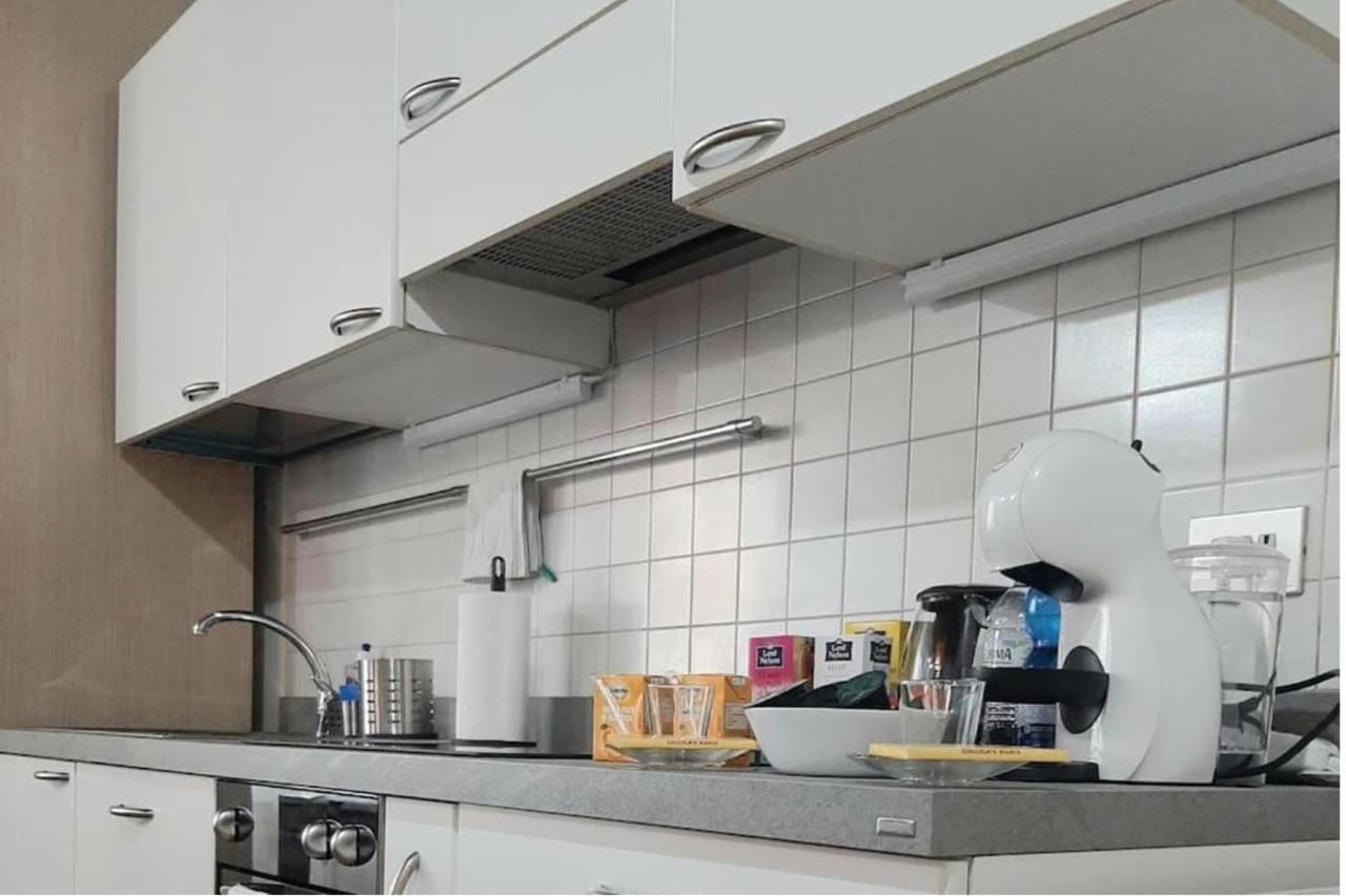 Apartamento Il Rifugio Sui Navigli Con Garage Privato Gratuito Aria Condizionata & Wi-Fi Milán Exterior foto