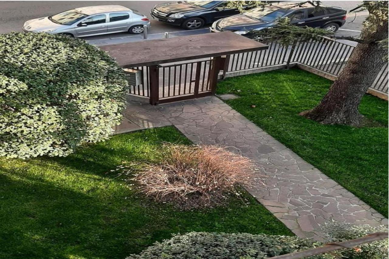 Apartamento Il Rifugio Sui Navigli Con Garage Privato Gratuito Aria Condizionata & Wi-Fi Milán Exterior foto