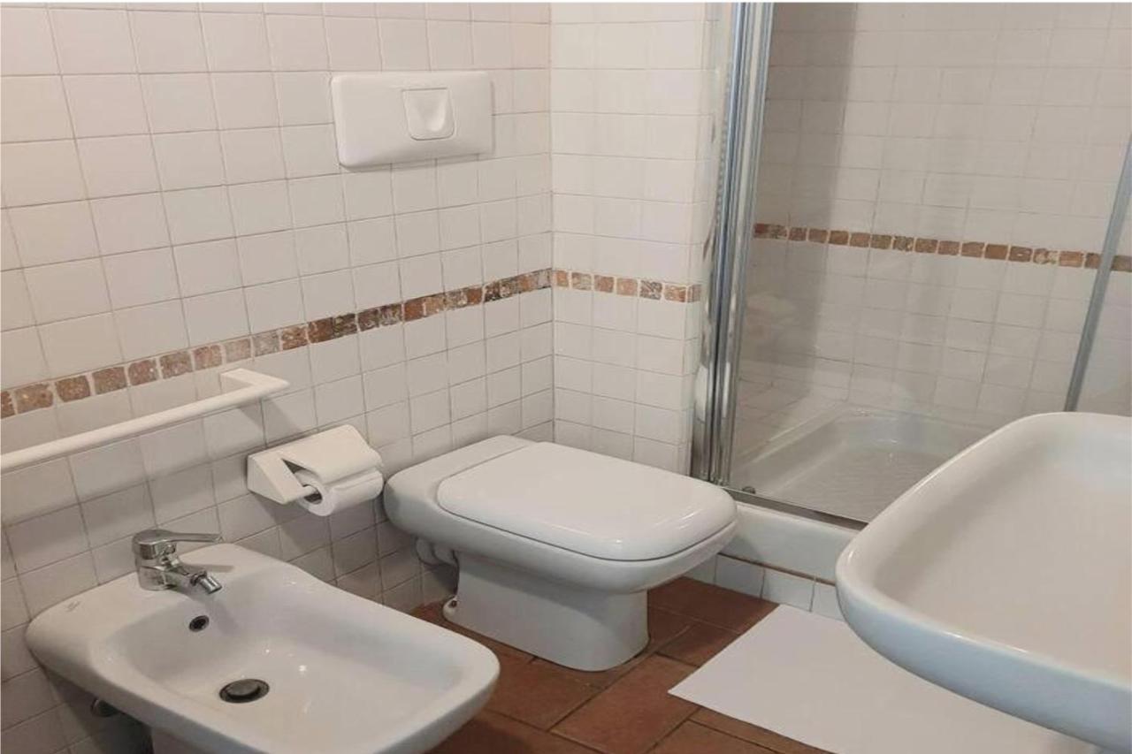 Apartamento Il Rifugio Sui Navigli Con Garage Privato Gratuito Aria Condizionata & Wi-Fi Milán Exterior foto